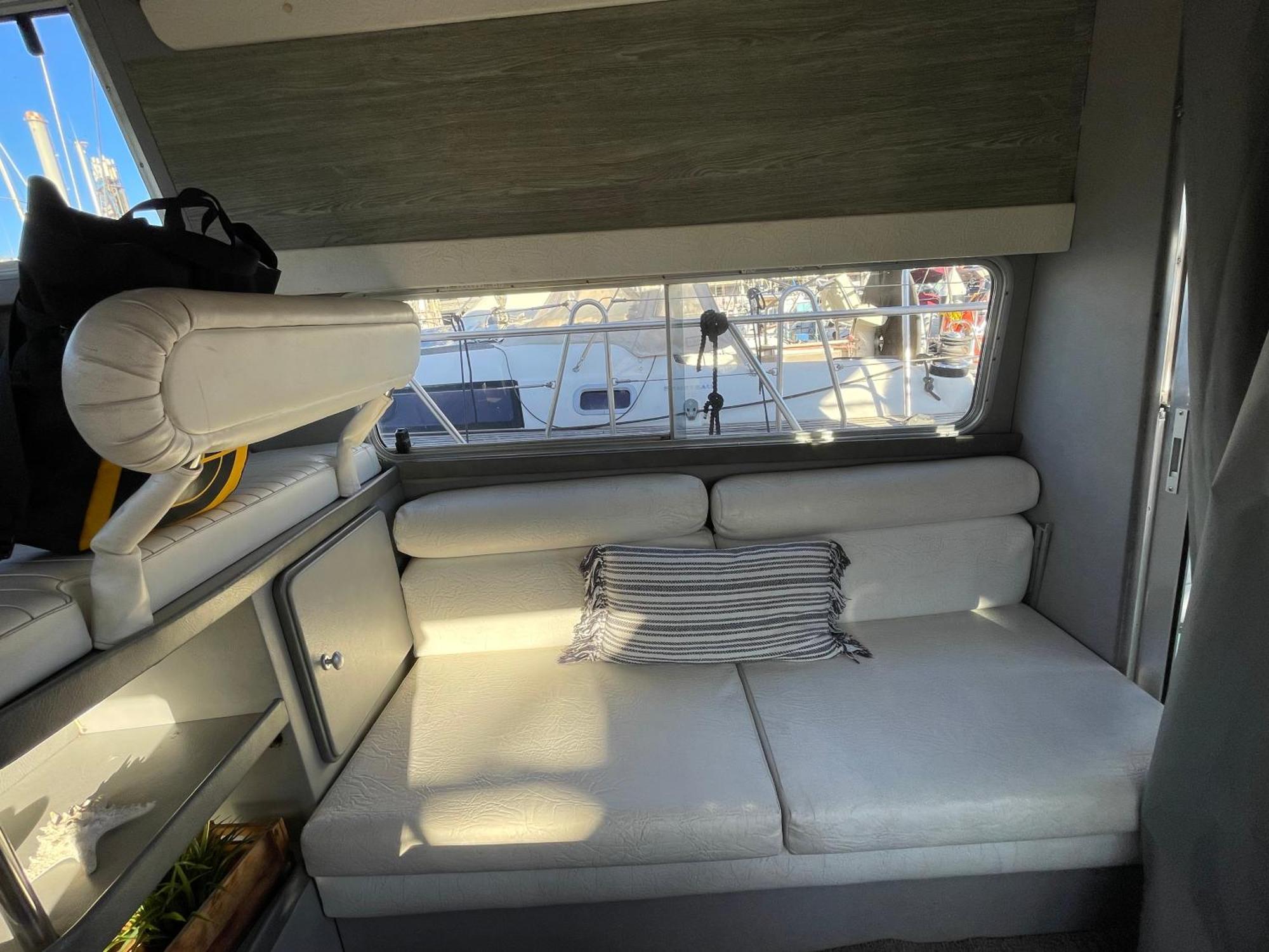 The Floating Home Sant Adria de Besos Exterior photo